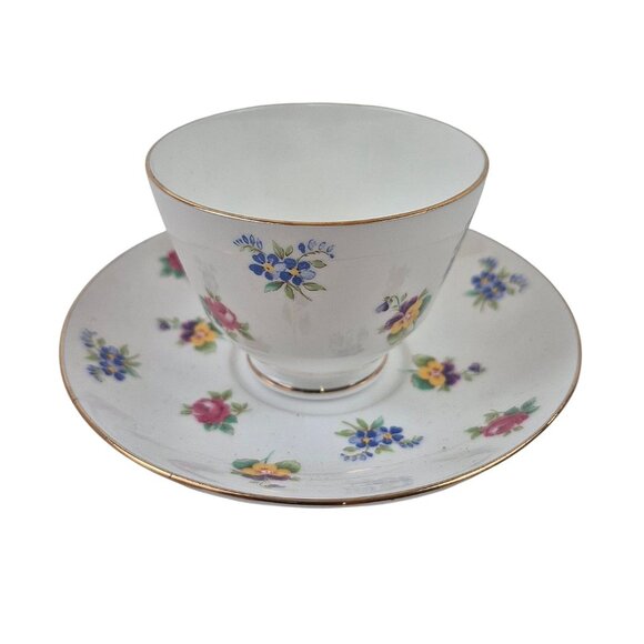 Crown Staffordshire Tea Cup Saucer Fine China Floral Pattern Gold Trim England - Picture 5 of 10